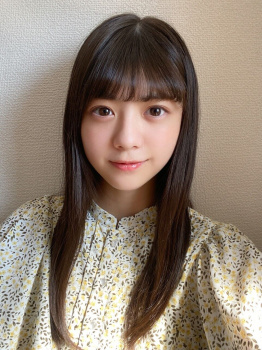 【乃木坂４６】冨里奈央さん、まだ１６歳なのにお胸がデカすぎるｗｗｗの画像