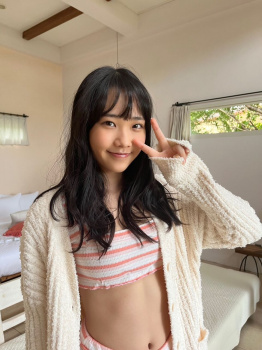 【画像】入江里咲ちゃんの部屋着がエロすぎｗｗｗｗｗｗｗの画像