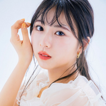 【画像】爆乳美女・工藤唯、チャックが閉まらない事態発生ｗｗｗの画像