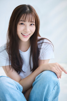 【画像】足立梨花さんの後背位、普通に激エロいｗｗｗｗの画像