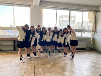 【画像】スクールカースト最上位の女子グループ、エッチだったｗｗｗの画像