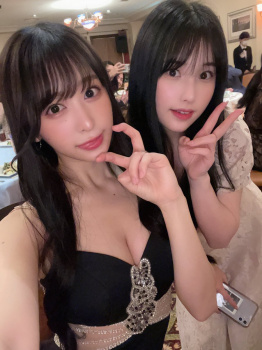 【画像】青山ひかるさん、乳輪の秘密がバレてしまうｗｗｗの画像