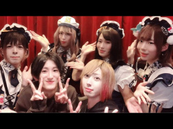 【悲報】男の娘カフェに行ってしまった結果…女の子を全否定wwwの画像