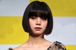 【朗報】池田エライザさん、『ELAIZA』表記で本格的に歌手デビューwwwの画像