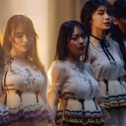 【画像】このおっぱいアイドルグループの名前教えてください!の画像