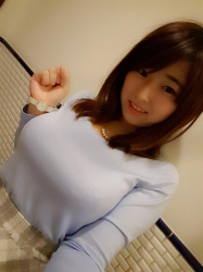 【画像】裸の女にスプレーを吹き付けて服を作る技術、開発されるｗｗｗの画像