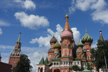 【動画】ロシアのキッズ、トー横化してくるｗｗｗｗの画像