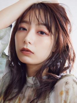 【画像】宇垣美里(34)のサンタコスがコチラ❤?の画像