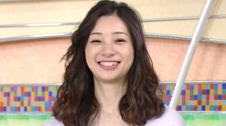 【悲報】足立梨花「昔からそんな感じ」と怒るｗｗｗｗｗｗｗの画像