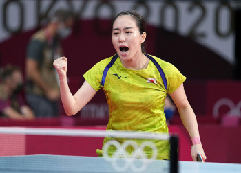 【画像】石川佳純ちゃん、かっこいいｗ ｗ ｗ ｗの画像