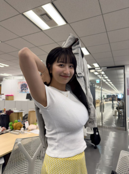 【画像】爆乳キューティの榎原依那さんフライデーを完売させるｗｗｗの画像