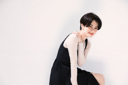 【画像】ホラン千秋さん、キス顔を披露ｗｗｗの画像