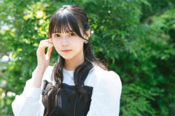 【画像】女さん「６年間でこんなに見た目変わった私すごいでしょ？」の画像