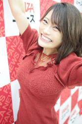 【画像】アダルトビデオ女優の握手会、エッチの本番みたいになってしまうｗｗｗｗｗの画像
