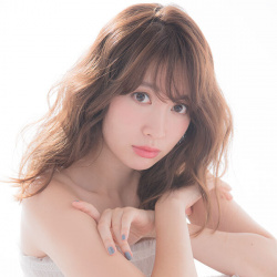 【画像】小嶋陽菜（３６）さん、歳とって良い女になるｗｗｗｗｗｗの画像
