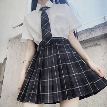 【悲報】ＪＫのスカート丈、限界突破するｗｗｗの画像