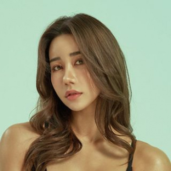 【動画】氷を溶かす大会でドスケベな女が見つかるｗｗｗの画像