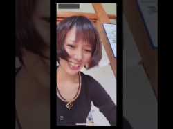 【TikTokライブ】放送事故 乳首丸見え! #TikTok #TikTokライブ #π #事故の画像