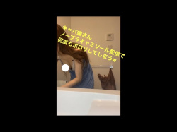 TikTokライブ キャバ嬢さん ノーブラキャミソール乳首ポロリしてしまう 見えた 見えてる 見えすぎ集 サービス 放送事故 日本人 日本 TikTok Live 女の子の画像