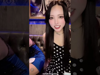 TikTok キャバ嬢のパンチラ配信!の画像