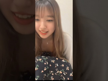 TikTok ロングスカートの油断の画像