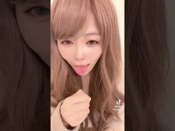 TikTok 美女 しごくの画像