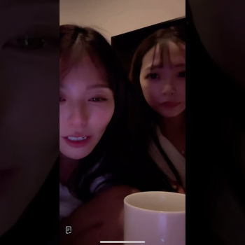 TikTokライブ 酔っ払い配信 パスローブ パンチラ ブラチラの画像