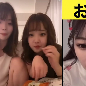 【TikTok】胸チラ乳首たっちゃったwwwwwww～インスタライブ ティックトック おっぱいの画像