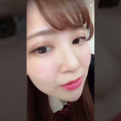 胸チラが可愛いの画像