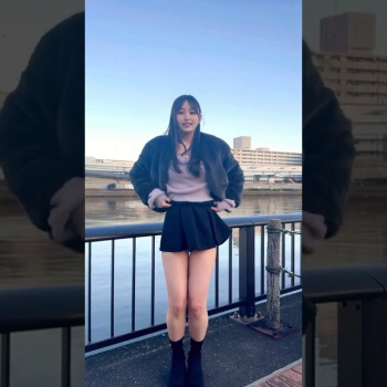 エロいミニスカ美女のパンチラの画像
