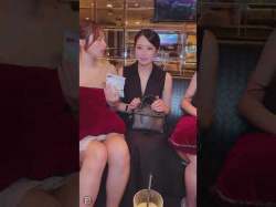 【TikToklive】撮れたてキャバ嬢 5/12 左の嬢丸見え キャバ嬢 パンチラの画像