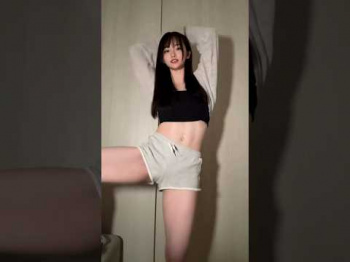 ギャル腰ヒット TikTok 腰ヒット ギャルの画像