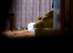 《盗撮動画》隣の家の娘が純白綿パンツ丸出しで爆睡してたから隠し撮りしたったｗｗｗの画像