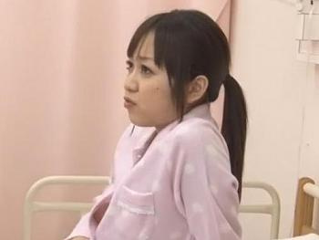 【JK×夜這いレイプ】「イっちゃうぅ?」寝込み襲い正常位膣奥激ピスに快楽堕ちする同室入院患者の女子校生に大量ぶっかけの画像