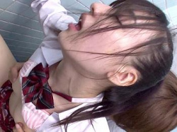 【声我慢レイプ】真面目なスレンダー清楚ロリJKをトイレで急襲！敏感乳首を執拗責めの肉便器調教…羞恥な乳首イキ＆大量潮吹きの画像