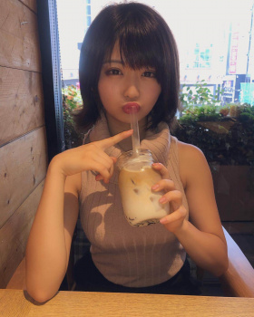【素人画像】ふっくらおっぱいに目が行くカワイイ女の子たちの私服写真の画像
