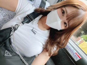 【画像】コロナの副産物、マスク美女を量産してしまうの画像