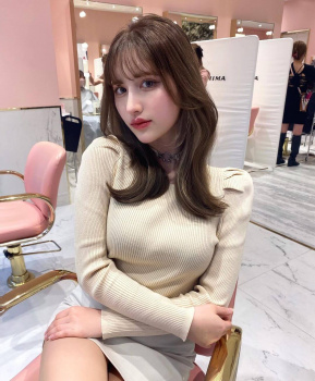 【画像】おっぱいパツパツな私服でおっさん共を悩殺な美女たちがシコの画像