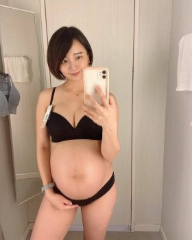 【画像】エロ過ぎる若ママ&妊婦たち、母乳が飲みたいでちゅｗｗの画像