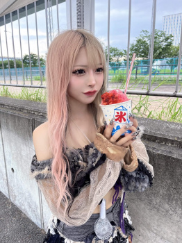 【画像】ノリも良い、性格も良い、彼女にしたら絶対楽しい白ギャルちゃん達の画像