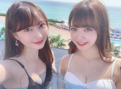 【画像】カワイイ子の友達はやっぱりカワイイ友達との水着ツーショットの画像