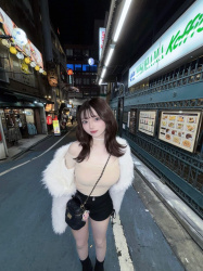 【画像】パイスラする女の子って「パイスラだよ♡」って自覚ある?wwの画像