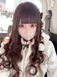 【画像】地雷系女子の自撮りが愛おしすぎてぶっかけたくなってくるの画像