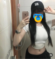 【画像】着衣でもおっぱいが主張してる女の子最高！の画像