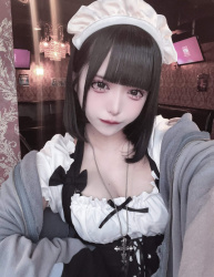 【画像】こんなエチ谷間な子がコンカフェ嬢？良い時代になったものだの画像