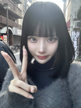 【画像】こういう素人美人と付き合える男ってどんな徳つんだん？の画像