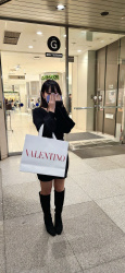 【P活女子画像】こうやっておぢと適当にデートして金まで貰うイージーパパ活女子の画像