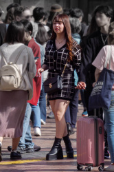 【画像】街でこういうカワイイ女の子眺めてるだけでボキボキしてくるわｗｗの画像