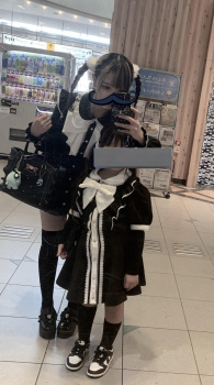 【画像】地雷系の女の子の服装がカワイ過ぎて海外で大バズらしい？！の画像
