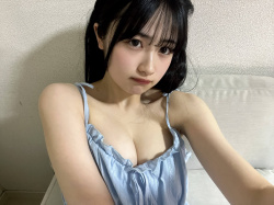 【画像】こんなドスケベ部屋着でお出迎えされたらボキボキ不可避女さんたちの画像